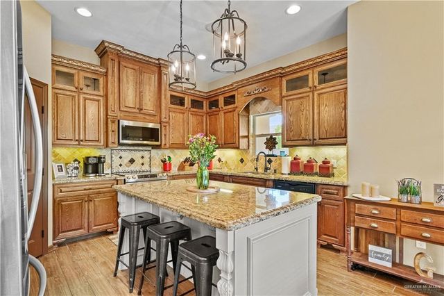 2710 Seton Street, Edinburg, TX 78542