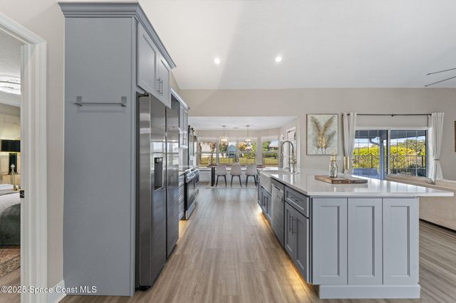 812 Spanish Wells Drive, Melbourne, FL 32940