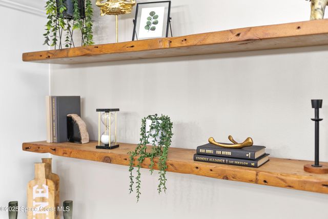 812 Spanish Wells Drive, Melbourne, FL 32940