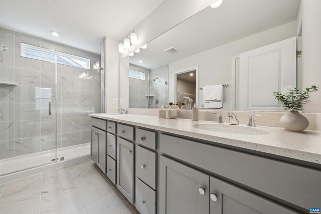 3023 RAMBLING BROOK LN, Crozet, VA 22932
