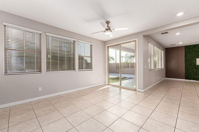 1015 E Thompson, Chandler, AZ 85286