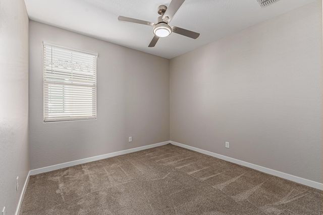 1015 E Thompson, Chandler, AZ 85286