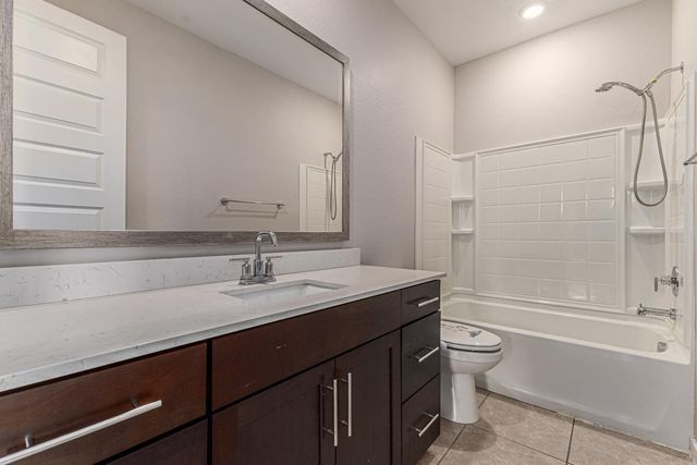 1015 E Thompson, Chandler, AZ 85286