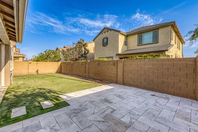 1015 E Thompson, Chandler, AZ 85286