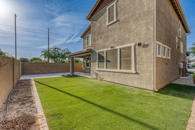 1015 E Thompson, Chandler, AZ 85286
