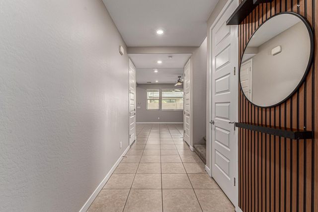 1015 E Thompson, Chandler, AZ 85286