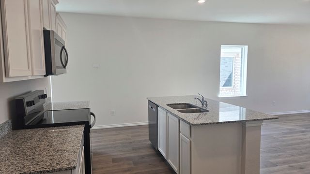 1828 Teton River Drive, Blue Ridge, TX 75424