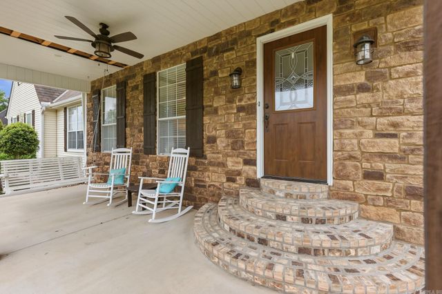 305 Brandon Dr, Beebe, AR 72012