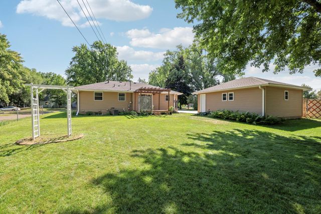 7314 Hayes Street NE, Fridley, MN 55432