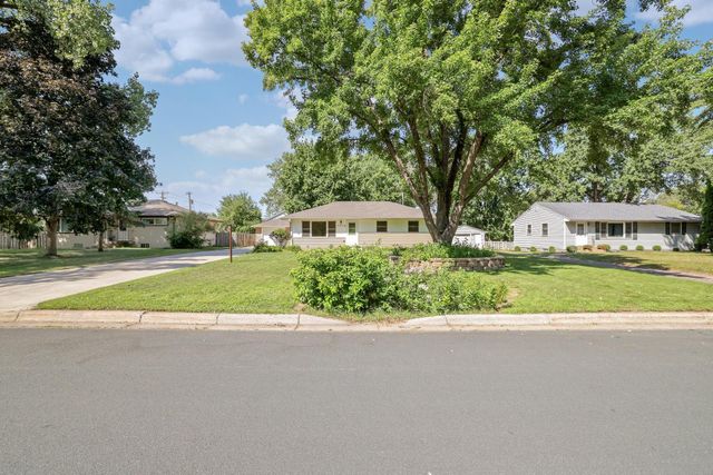 7314 Hayes Street NE, Fridley, MN 55432