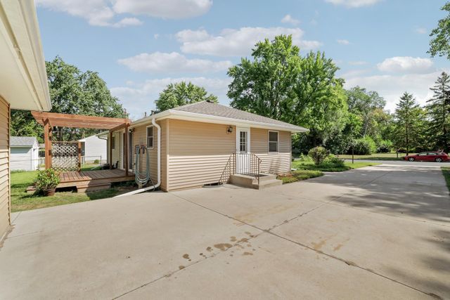 7314 Hayes Street NE, Fridley, MN 55432