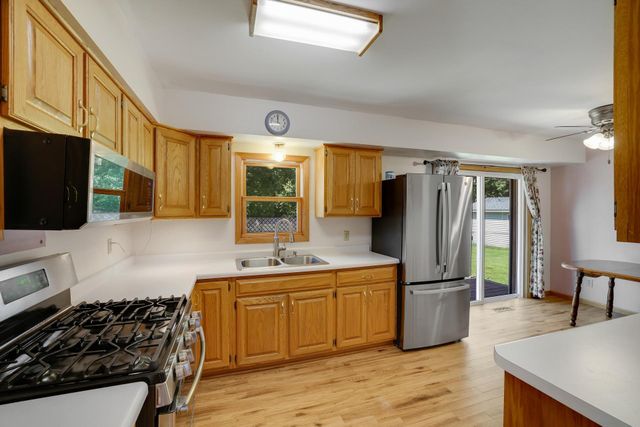7314 Hayes Street NE, Fridley, MN 55432