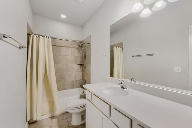 16516 Glimmering RD, Manor, TX 78653