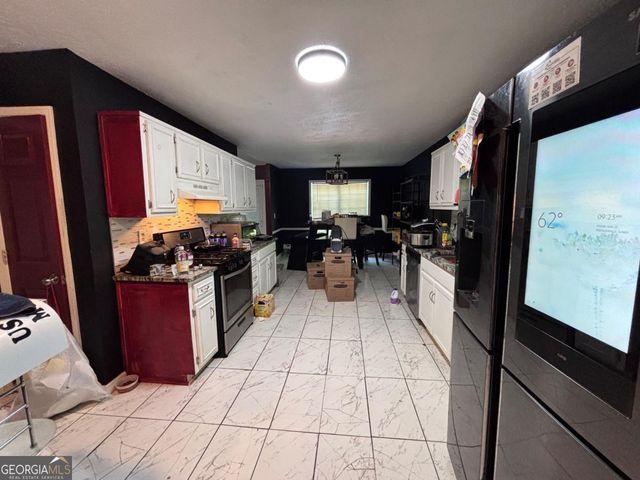 3230 Plymouth Rock Drive, Douglasville, GA 30135