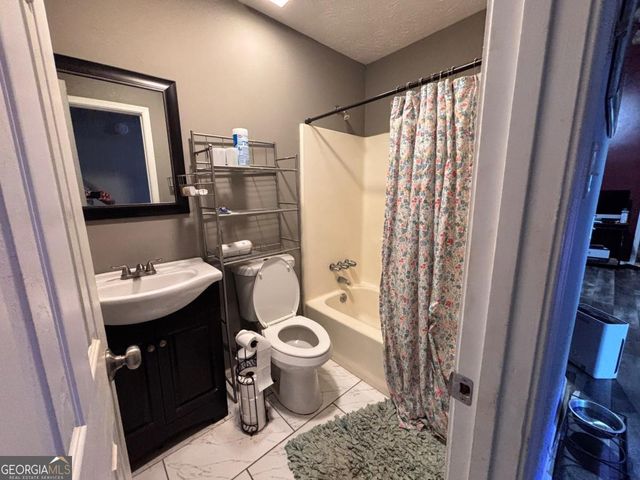 3230 Plymouth Rock Drive, Douglasville, GA 30135