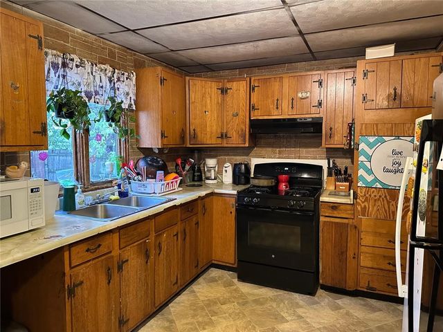 164 Villa Street, Rochester, NY 14606