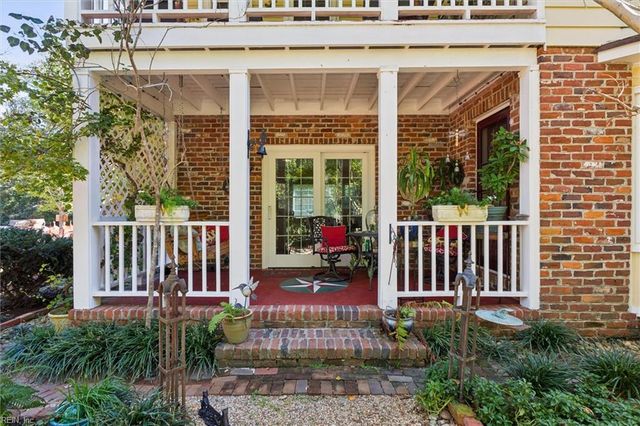 105 Sherwood DR, Williamsburg, VA 23185