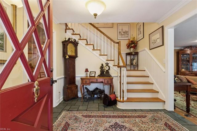 105 Sherwood DR, Williamsburg, VA 23185