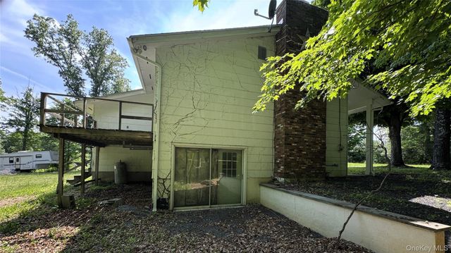 296 Greeves Road, New Hampton, NY 10958