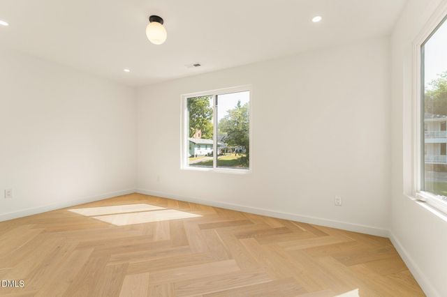 409 Alston Street 102, Raleigh, NC 27601