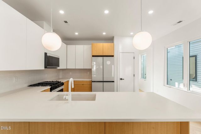 409 Alston Street 102, Raleigh, NC 27601