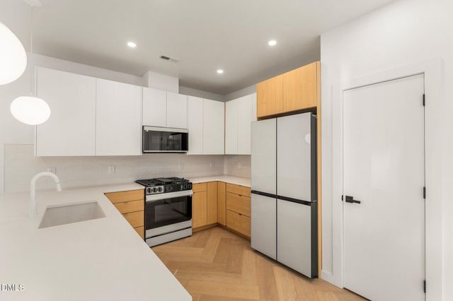 409 Alston Street 102, Raleigh, NC 27601