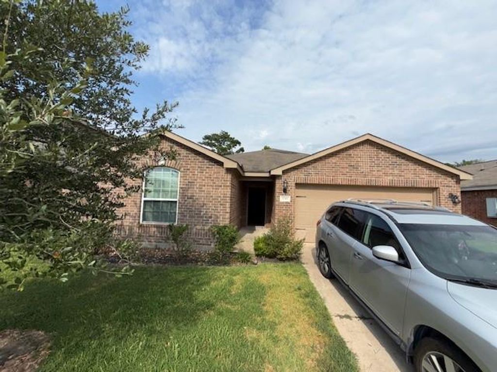 20411 Red Canyon Creek Lane, Houston, TX 77338