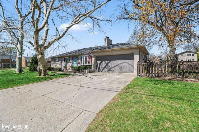 26360 Jefferson Avenue, St Clair Shores, MI 48081