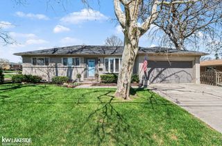 26360 Jefferson Avenue, St Clair Shores, MI 48081