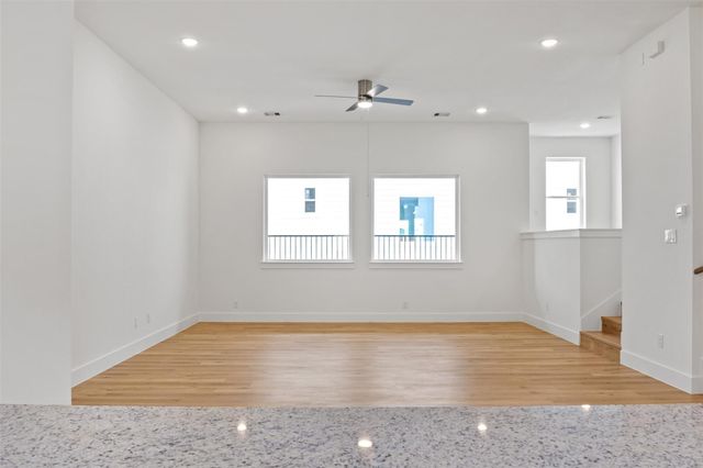 1928 Purswell Road, Houston, TX 77055