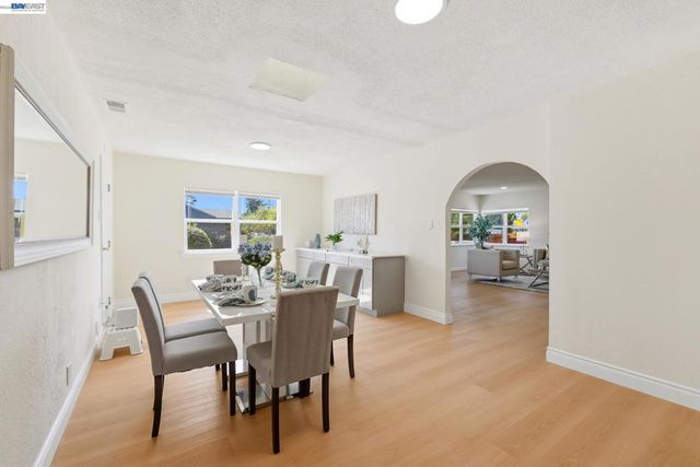 2491 W Avenue 133Rd, San Leandro, CA 94577