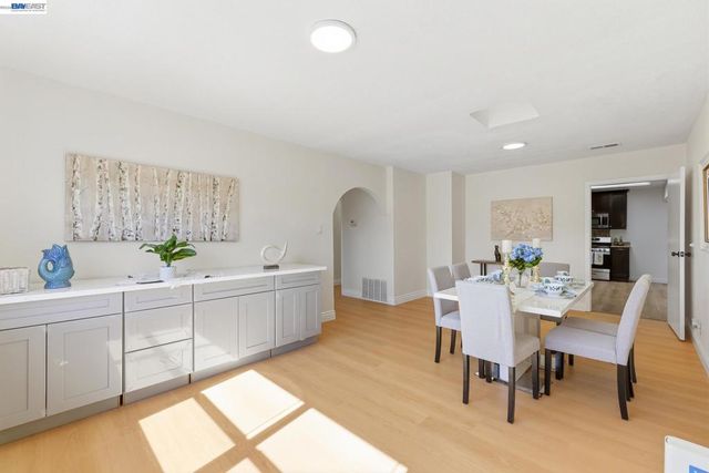 2491 W Avenue 133Rd, San Leandro, CA 94577