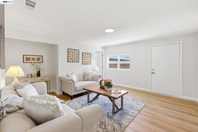 2491 W Avenue 133Rd, San Leandro, CA 94577