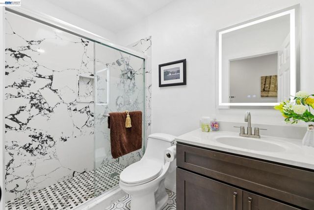 2491 W Avenue 133Rd, San Leandro, CA 94577