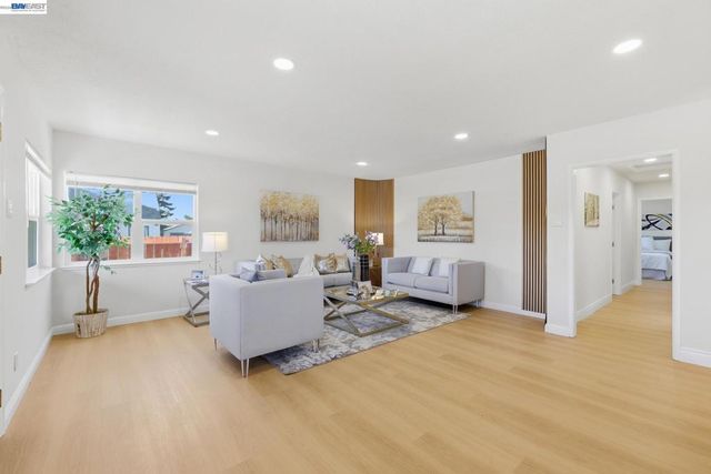 2491 W Avenue 133Rd, San Leandro, CA 94577