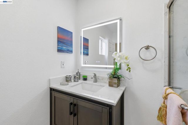 2491 W Avenue 133Rd, San Leandro, CA 94577