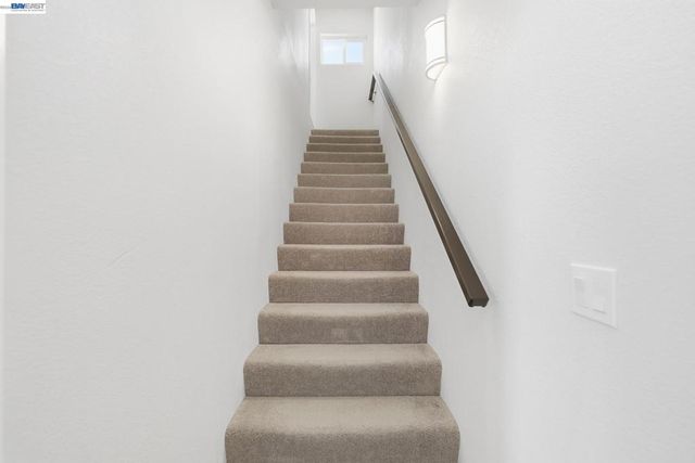 2491 W Avenue 133Rd, San Leandro, CA 94577