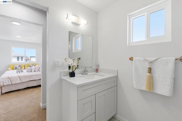 2491 W Avenue 133Rd, San Leandro, CA 94577