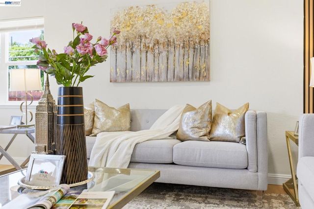 2491 W Avenue 133Rd, San Leandro, CA 94577