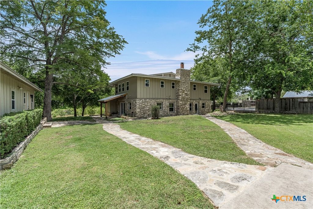 2308 Flite Acres Road, Wimberley, TX 78676