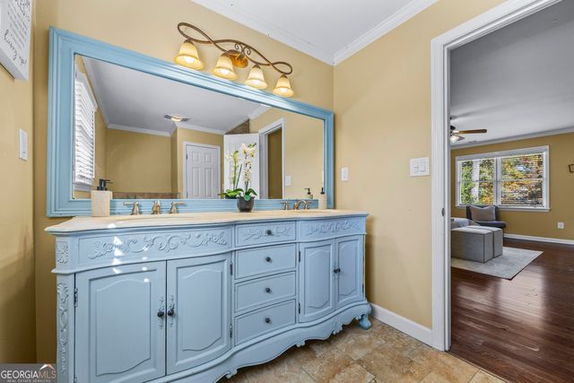 124 Pin Oak Court, Athens, GA 30606