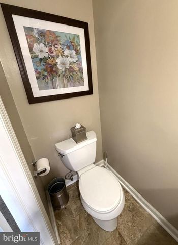 136 ALBEMARLE DR, Blue Bell, PA 19422