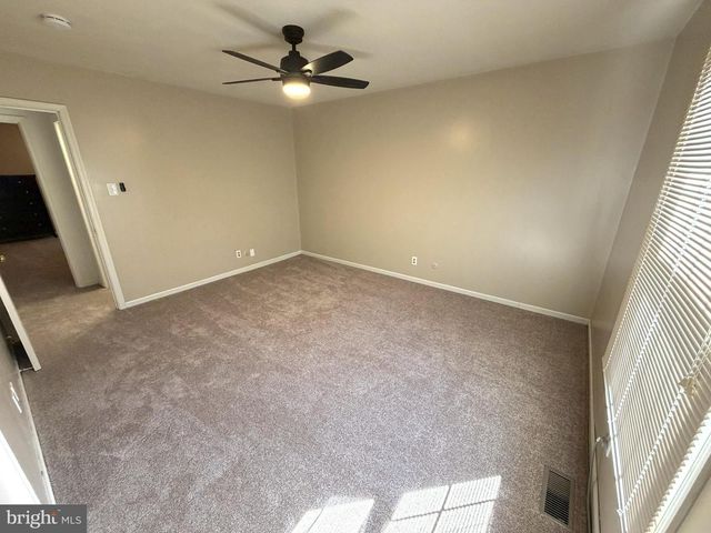 136 ALBEMARLE DR, Blue Bell, PA 19422