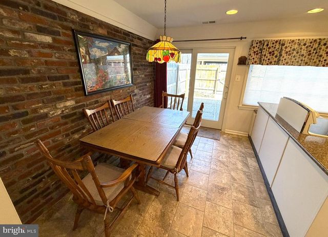 136 ALBEMARLE DR, Blue Bell, PA 19422