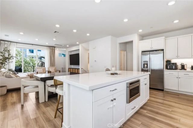 26799 Keystone, Valencia, CA 91381