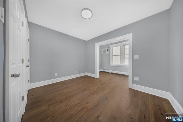 15 Tuttle Street 2, Wallington, NJ 07057