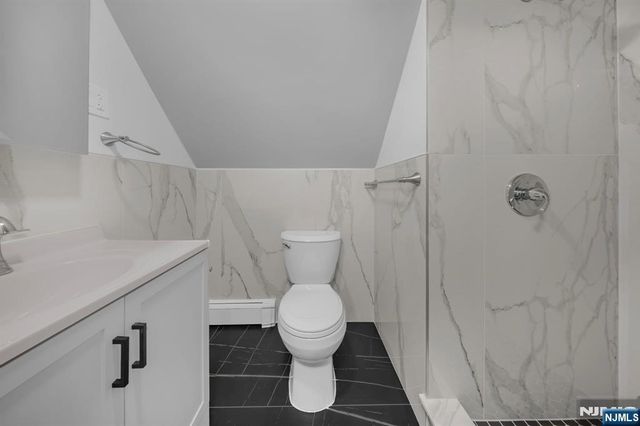 15 Tuttle Street 2, Wallington, NJ 07057