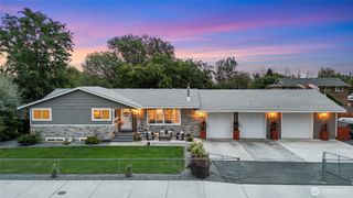 4317 W Lakeshore Drive, Moses Lake, WA 98837