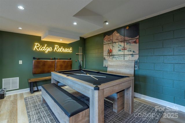 322 Goldenleaf Road, Mars Hill, NC 28754