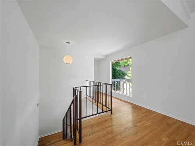 10424 Oletha, Los Angeles, CA 90077